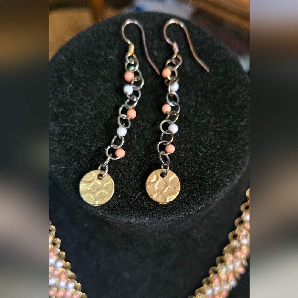 Handmade beaded peach & white statement necklace earrings set - Picture 6 of 8